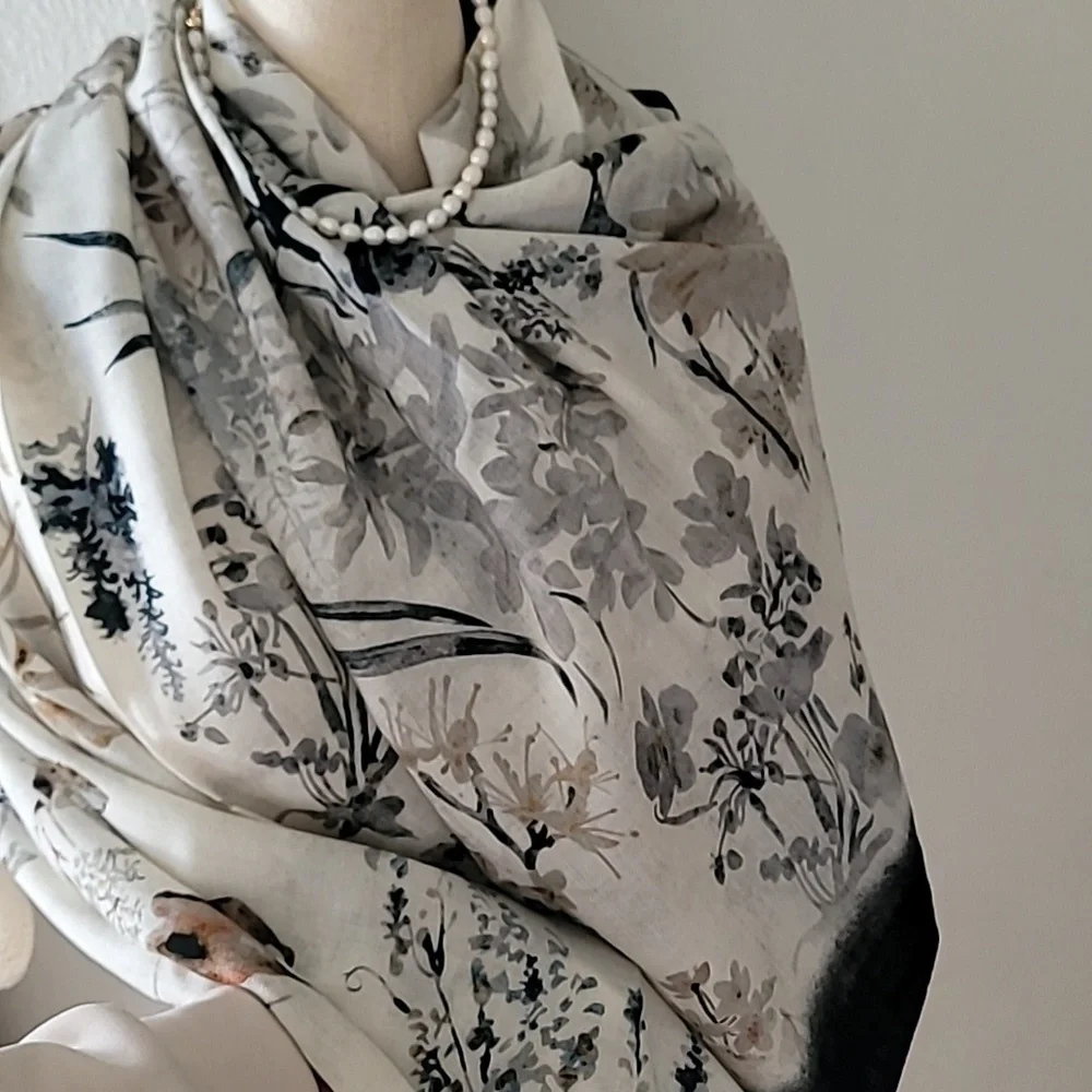 Dior luxurious wrap